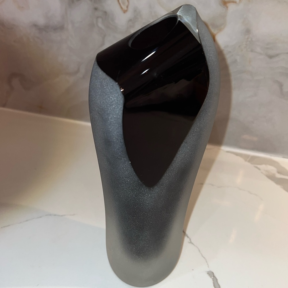 Joseph W Becker 1999 Art Glass Vase Black Iced